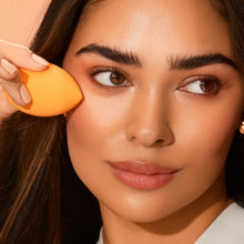 Cargar imagen en el visor de la galería, REAL TECHNIQUES Everyday Essentials Makeup Brush Set