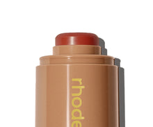 Cargar imagen en el visor de la galería, RHODE POCKET BLUSH - BLUSH DE POCHE