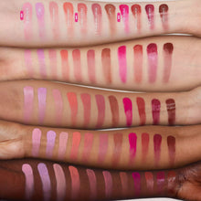 Cargar imagen en el visor de la galería, Huda Beauty Blush Filter Soft Glow