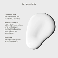 Cargar imagen en el visor de la galería, rhode Glazing Milk Ceramide Facial Essence