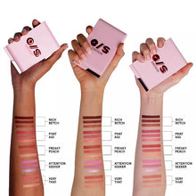 Cargar imagen en el visor de la galería, ONE/SIZE by Patrick Starrr Cheek Clapper 3D Blush Trio Palette