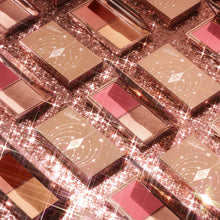 Cargar imagen en el visor de la galería, Charlotte Tilbury Mini Hollywood Blush & Glow Palette