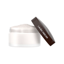 Cargar imagen en el visor de la galería, Laura Mercier Secret Brightening Powder For Under Eyes