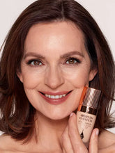 Cargar imagen en el visor de la galería, CHARLOTTE TILBURY FLAWLESS FOUNDATION (maquillaje liquido)