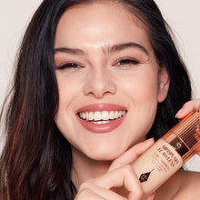 Cargar imagen en el visor de la galería, CHARLOTTE TILBURY FLAWLESS FOUNDATION (maquillaje liquido)