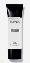 Cargar imagen en el visor de la galería, SMASHBOX PHOTOFINISH PRIMER SMOOTH & BLUR (primer para rostro)