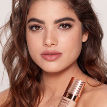 Cargar imagen en el visor de la galería, CHARLOTTE TILBURY FLAWLESS FOUNDATION (maquillaje liquido)