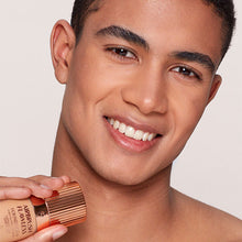 Cargar imagen en el visor de la galería, CHARLOTTE TILBURY FLAWLESS FOUNDATION (maquillaje liquido)