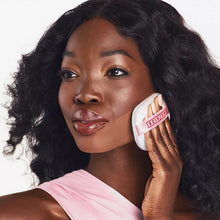 Cargar imagen en el visor de la galería, ONE/SIZE by Patrick Starr Ultimate Setting & Baking Puff