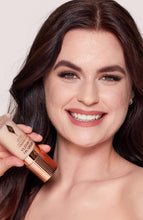 Cargar imagen en el visor de la galería, CHARLOTTE TILBURY FLAWLESS FOUNDATION (maquillaje liquido)