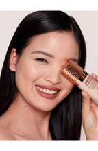 Cargar imagen en el visor de la galería, CHARLOTTE TILBURY FLAWLESS FOUNDATION (maquillaje liquido)
