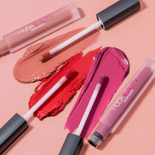 Cargar imagen en el visor de la galería, HUDA BEAUTY LIQUID MATTE ULTRA CONFORT (labial mate)