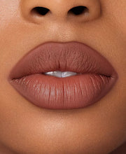 Cargar imagen en el visor de la galería, ANASTASIA BEVERLY HILLS POUT MASTER SCULPTED DUO