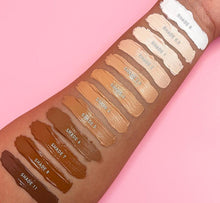 Cargar imagen en el visor de la galería, P. LOUISE BASE CREMOSA (pre base para sombras)