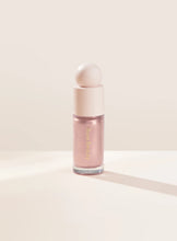 Cargar imagen en el visor de la galería, RARE BEAUTY POSITIVE LIGHT LIQUID LUMINIZER (ILUMINADOR LÍQUIDO FACIAL)