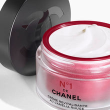 Cargar imagen en el visor de la galería, CHANEL N1 CREMA REVITALIZANTE
