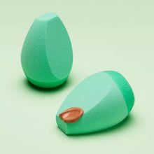 Cargar imagen en el visor de la galería, ELF Angled Silicone Face Sponge
