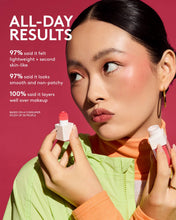 Cargar imagen en el visor de la galería, Fenty Beauty By Rihanna ..Shake N' Play Liquid Blush
