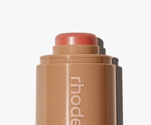 Cargar imagen en el visor de la galería, RHODE POCKET BLUSH - BLUSH DE POCHE
