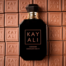 Cargar imagen en el visor de la galería, KAYALI OUDGASM CHOCOLATE OUD |11 EAU DE PARFUM INTENSE
