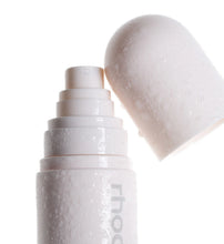 Cargar imagen en el visor de la galería, Rhode Glazing Mist...HYDRATING FACE SPRAY
