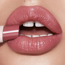 Cargar imagen en el visor de la galería, CHARLOTTE TILBURY PILLOW TALK LIP WARDROBE LIMITED EDITION LIP KIT
