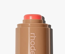 Cargar imagen en el visor de la galería, RHODE POCKET BLUSH - BLUSH DE POCHE
