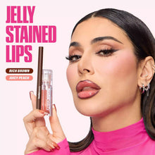 Cargar imagen en el visor de la galería, Huda Beauty Lip Contour Lip Stain Liner For 12 Hour
