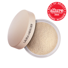 Cargar imagen en el visor de la galería, Laura Mercier   Translucent Loose Setting Powder Ultra-Blur
