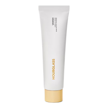 Cargar imagen en el visor de la galería, Hourglass Vanish Airbrush Primer
