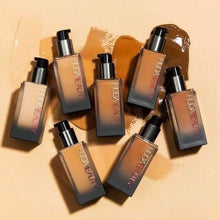 Cargar imagen en el visor de la galería, HUDA FAUX FILTER FOUNDATION  LUMINOUS MATTE (base liquida)
